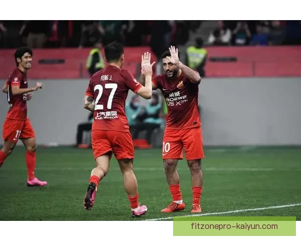 阿切尔比近日对抗表现稳健，展现出强大的防守竞争力。