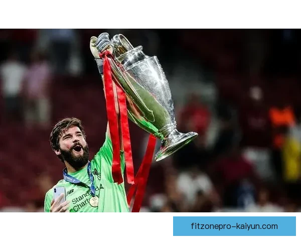 库尔图瓦合同至2026年，表现稳健的状态引发关注