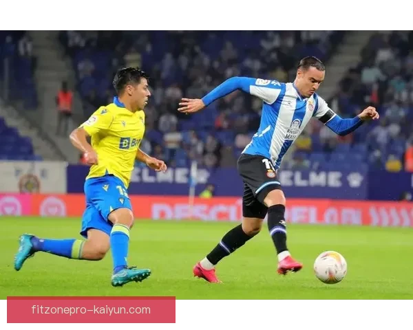 西甲新人补强对各俱乐部竞争力增强的积极影响分析